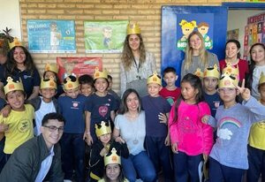 Donación de Burger King y F. Santa Librada - Empresariales - ABC Color