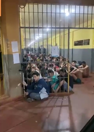 Diario HOY | Al estilo Bukele, realizaron requisa en cárcel de PJC