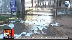 Diario HOY | Vecinos denuncian desechos cloacales arrojados por el IPS Yrendague