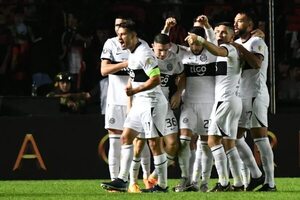 Olimpia recibe a Atlético Nacional por el primer puesto del Grupo H - Olimpia - ABC Color