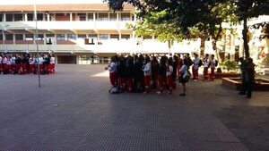 Denuncias de violencia y acoso en CNC: padres exigen intervención de ministro de Educación - Nacionales - ABC Color