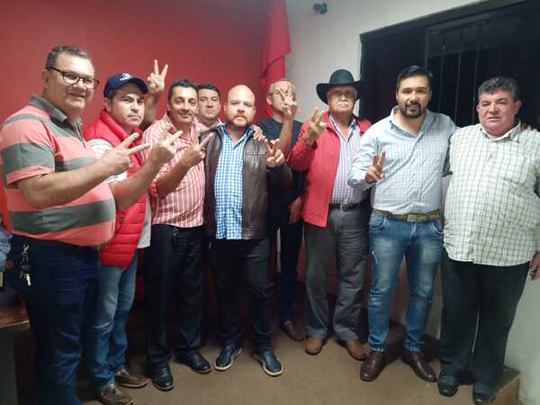 Convencionales Unidos de Alto Paraná inscribió candidatura para el Consejo - La Clave