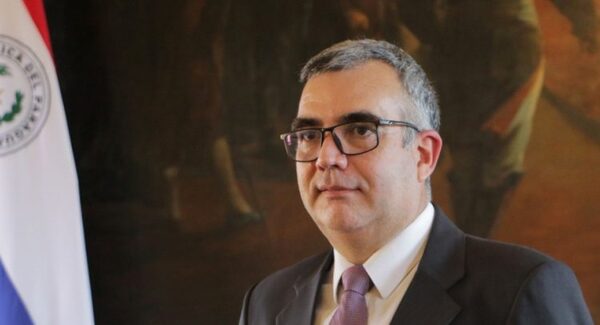 MEC delinea estrategias para frenar violencia en establecimientos educativos | Radio Regional 660 AM
