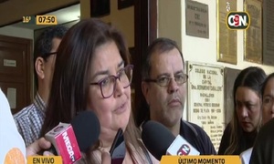 Denuncian por acoso a un docente en el Colegio CNC - C9N