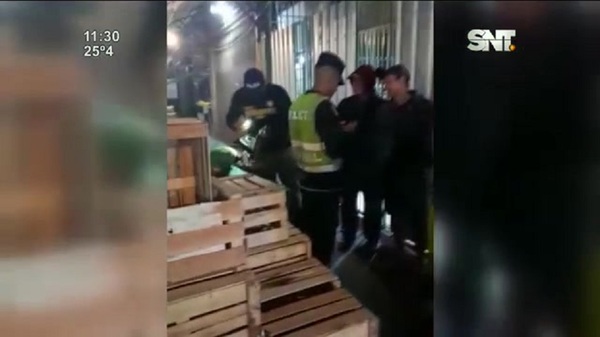 Rastrillaje en el Abasto: Varios detenidos - SNT