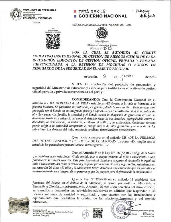 MEC autoriza revisión de mochilas en los colegios