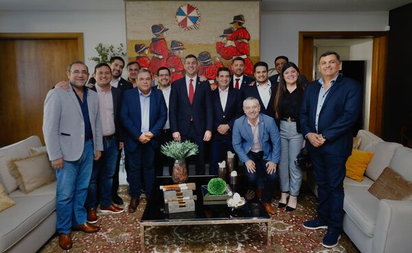 Logran consenso en la ANR para conformación de mesa directiva en Diputados - Unicanal