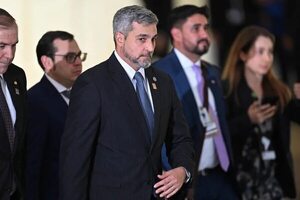 Senado rechaza ley de senaduría vitalicia presentada por Mario Abdo - Política - ABC Color