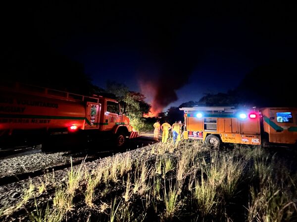 Incendios registrados en los últimos días fueron provocados, según bomberos | 1000 Noticias