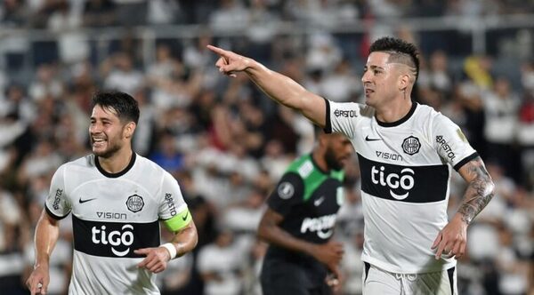 Goleada y punta para Olimpia en la Libertadores - Oasis FM 94.3