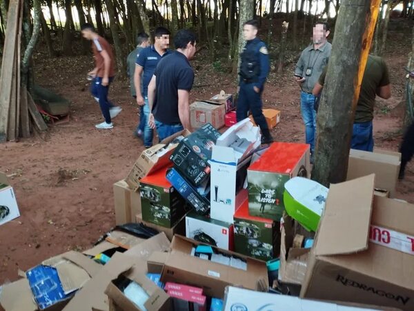 Hallan mercaderías robadas en propiedad de diputado Miguel Cuevas - Policiales - ABC Color