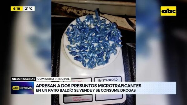 Video: Apresan a dos presuntos microtraficantes - ABC Noticias - ABC Color
