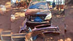 Incautan vehículo presuntamente involucrado en accidente fatal en San Pedro del Paraná