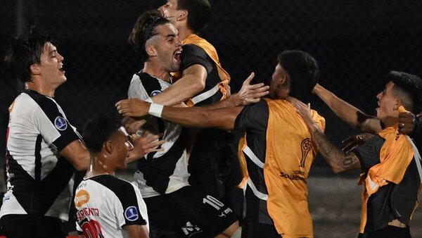 Huracán cae y Guaraní depende de sí mismo