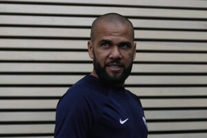 Dani Alves se excusa en sus hijos para dejar la cárcel