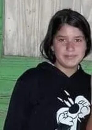 Emiten orden de búsqueda y localización de adolescente desaparecida - Nacionales - ABC Color