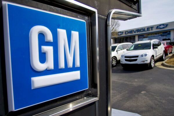 Los veh铆culos de General Motors podr谩n utilizar los cargadores r谩pidos de Tesla en EEUU en 2024 - Revista PLUS