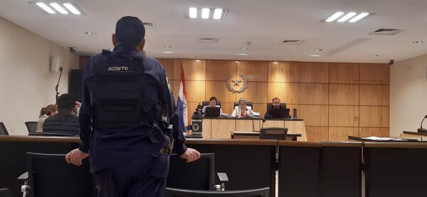 Condenan a hombre que abusó de su hijastra menor