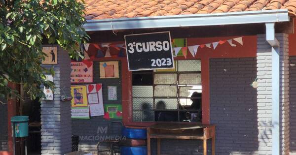 La Nación / Directora denuncia a alumno que amenazó a docente en Concepción