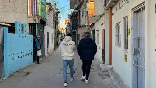 Iturbe visitó la Villa 21-24 de Barracas, donde nació