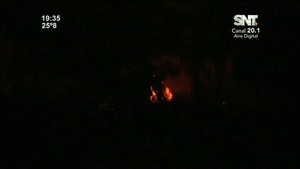 Incendio de pastizales en la ruta Luque - Sanber - SNT