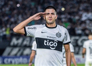 El defensor de Olimpia que figura en el equipo ideal de la Libertadores