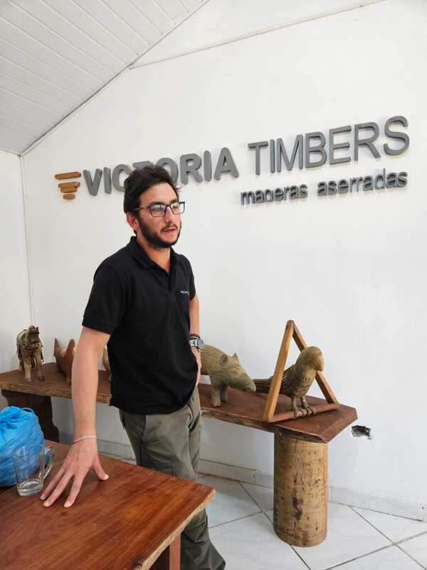 La destacada industria de muebles de alta gama se consolida en Puerto Casado - .::RADIO NACIONAL::.
