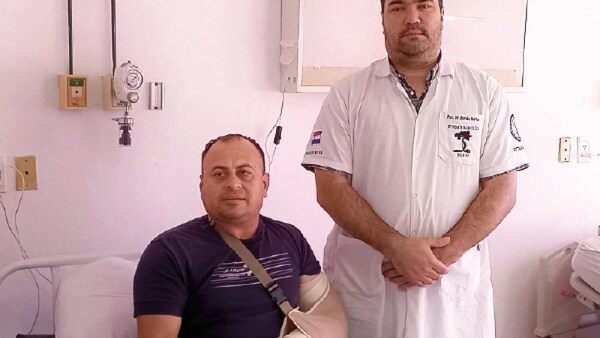 CON TRASPLANTE DE HUESO Y TEJIDOS SALVAN LA MANO DE UN MECÁNICO