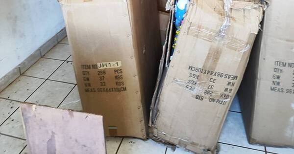 La Nación / Decomisan 13.000 unidades de productos ilegales en CDE