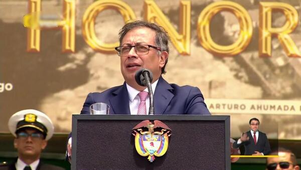 Petro afirmó que el oficial a cargo de su seguridad se suicidó y descartó otras versiones - .::Agencia IP::.