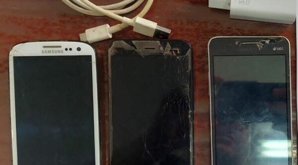Guardiacárcel intentó ingresar celulares al penal de Coronel Oviedo - Noticiero Paraguay