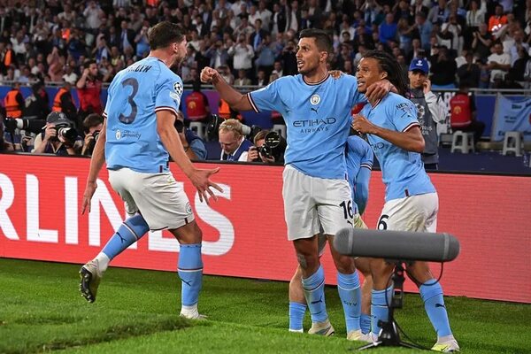 Manchester City rompe su maldición en la Champions gracias a un gol de Rodrigo - Fútbol - ABC Color