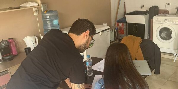 Fiscala ordenó detención de joven que habría agredido brutalmente a exnovia