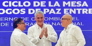 Colombia y guerrilla del ELN firman tregua de seis meses