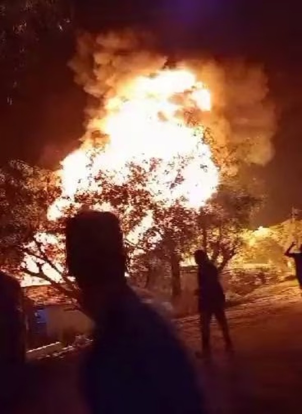 Explota un gran depósito clandestino de combustible en frontera con Argentina | 1000 Noticias