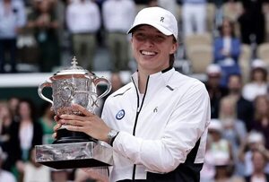 Roland Garros: París, a los pies de Iga - Polideportivo - ABC Color