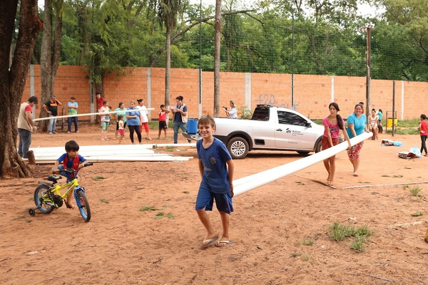 Diario HOY | Tres comunidades luqueñas celebran mejoras en saneamiento