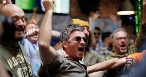 La Nación / ¿Cumplirá su promesa? Noel Gallagher festejó la victoria del Manchester City