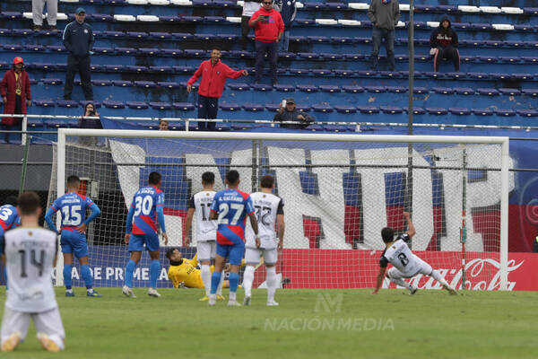 [VIDEO] ¿Se debió anular o no el penal?