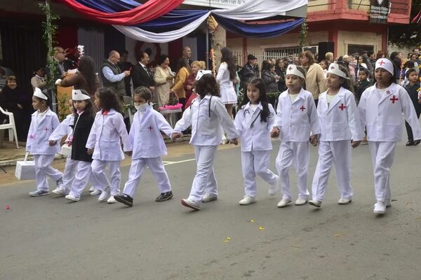 Guerra del Chaco: Zeballos Cué recuerda con un emotivo desfile a excombatientes y a enfermeras - Nacionales - ABC Color