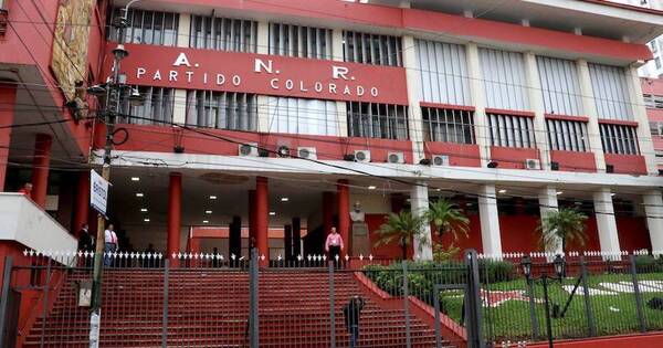 La Nación / Municipales: la ANR tendrá 9 de los 13 candidatos en consenso