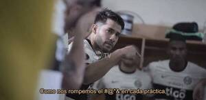 [VIDEOS] "Tito" Torres y la arenga mbarete a sus compañeros, antes de la goleada a Atl. Nacional