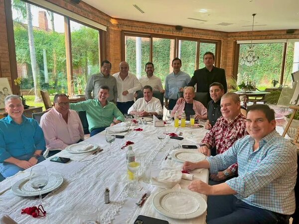 Clanes y “mimados” entre suplentes que “pescan” bancas en el Congreso