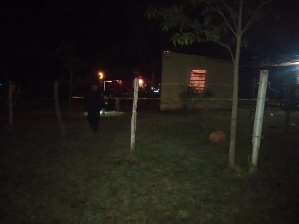 Feminicidio: apuñaló a su expareja y asesino a la hija de la mujer - Policiales - ABC Color