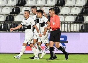 Olimpia 4-Resistencia 1: Última función del Apertura fue franjeada - Fútbol - ABC Color