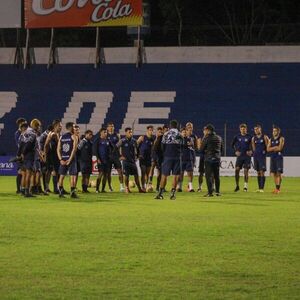 Por cuidar la punta, el ''2'' visita a Independiente de Campo Grande - Oasis FM 94.3