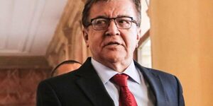 Duarte Frutos aborda la gobernabilidad, la crisis del IPS y la reforma tributaria