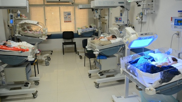Diario HOY | Bebés y niños en riesgo: apenas unas 100 camas de terapia pediátricas a nivel país