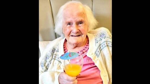 Abuelita contó el “secreto” para llegar a los 108 años y habló de perros y niños