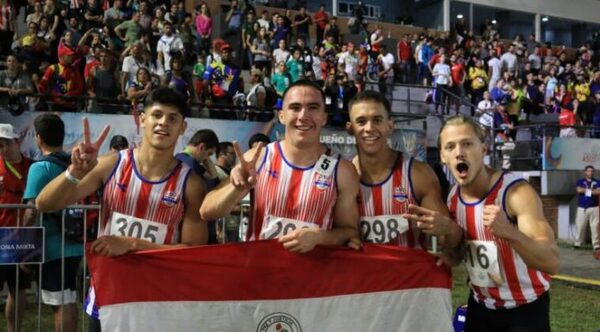 Posta paraguaya de 4 x 100 gana oro en Grand Prix de Concepción del Uruguay